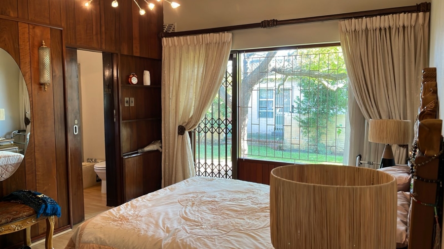  Bedroom Property for Sale in Cravenby Western Cape
